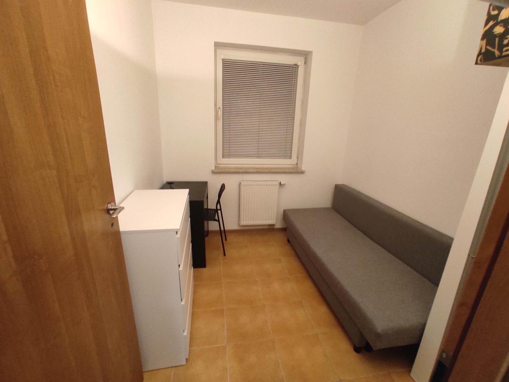 Nice Room With 2 Shared Bathrooms ,Wc , 2Km To Old Town -100M From Metro Szwedzka 华沙 外观 照片